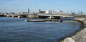 Tom Clarke Bridge Droichead Thomáis Uí Chléirigh