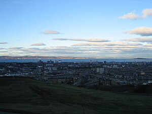 Edimburgo: Toponimia, Geografía, Economía