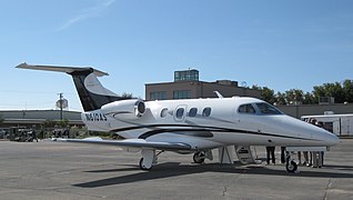 Embraer Phenom 100 (N610AS).jpg