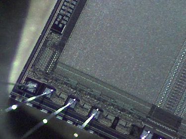 EPROM. 60x Closeup With Qx5. Eprom60x.jpg