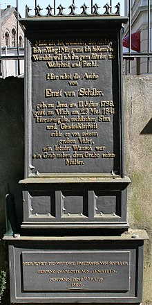 Grabstein Charlotte von Schillers auf dem alten Friedhof in Bonn (Quelle: Wikimedia)