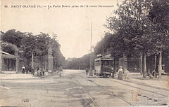 SAINT-MANDÉ - La Porte Dorée prise de l'Avenue Daumesnil