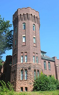 <span class="mw-page-title-main">Flushing Armory</span> United States historic place