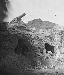 Photograph of the breach at Fort Pulaski FortPulaskiBreach.jpg