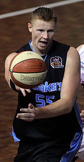 <span class="mw-page-title-main">Gary Wilkinson (basketball)</span> American basketball player