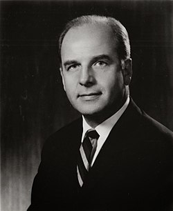 Gaylord Nelson: Ursprung och tidig karriär, Guvernör i Wisconsin, Ledamot av USA:s senat