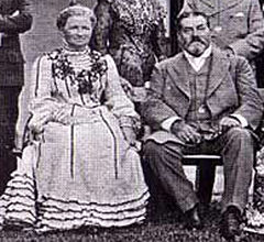 Gobernador y Lady Rawson circa 1903.jpg