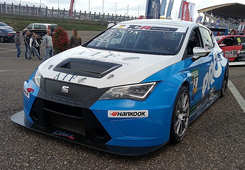 File:Harald Proczyk Seat Leon TCR.jpg