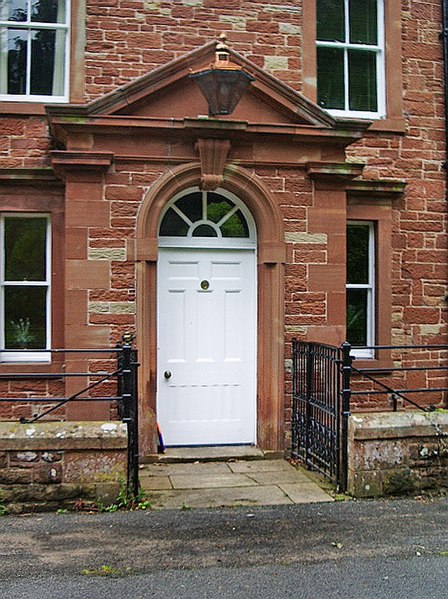 File:Hawksdale Lodge, Doorway - geograph.org.uk - 2140442.jpg