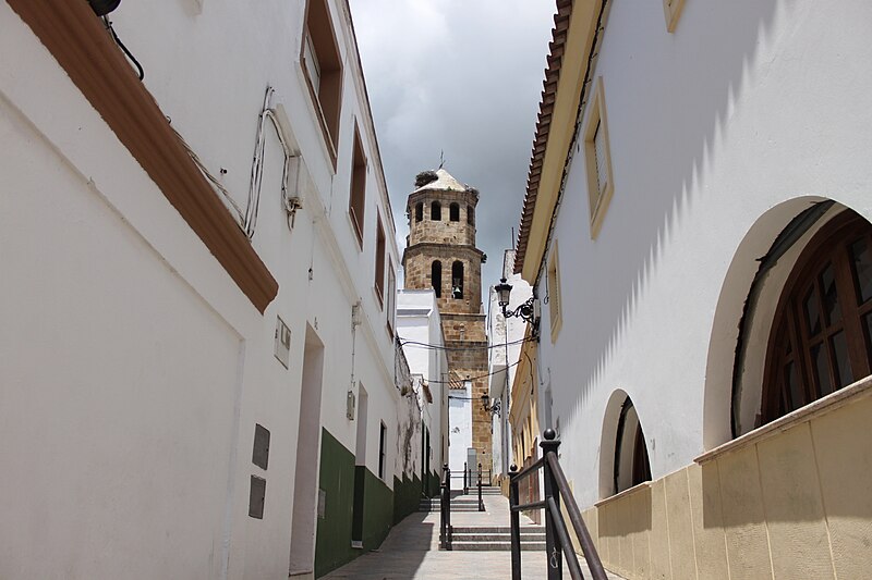 File:Iglesia San Isidro 4.JPG