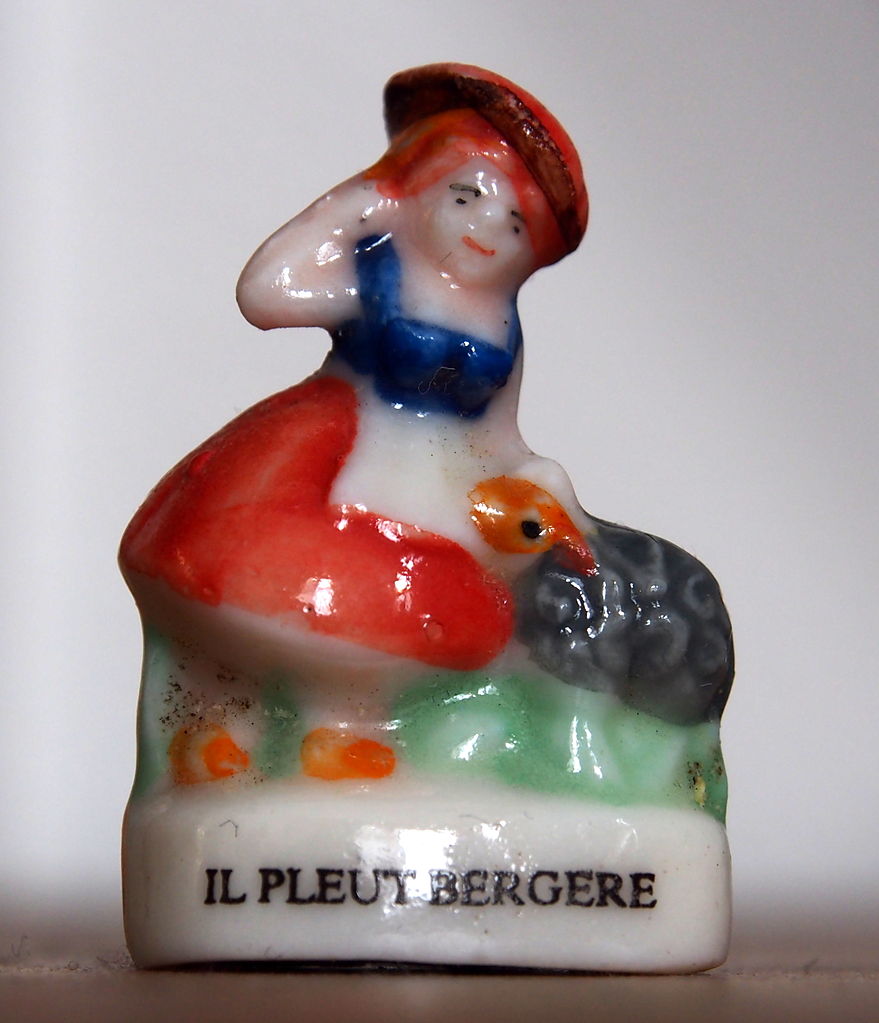 File:Il pleut BergereBanette le Fou, Porcelain Feves et Galette des Rois.JPG  - Wikipedia