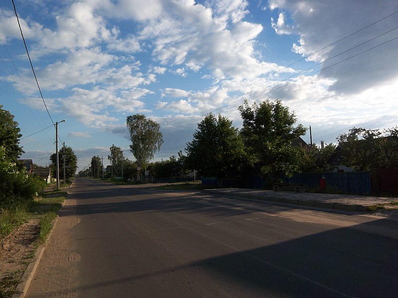 File:In the Settlement of Oil Industry Workers - panoramio.jpg