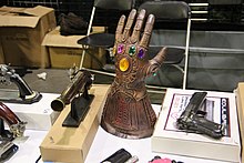 A model of the Infinity Gauntlet at the 2018 Atlanta Comic-Con Infinity Gauntlet - 2018 Atlanta Comic Con.jpg