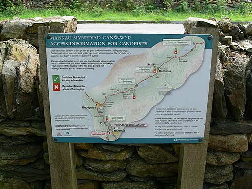 Information board in the Aberglaslyn Pass - geograph.org.uk - 3006877