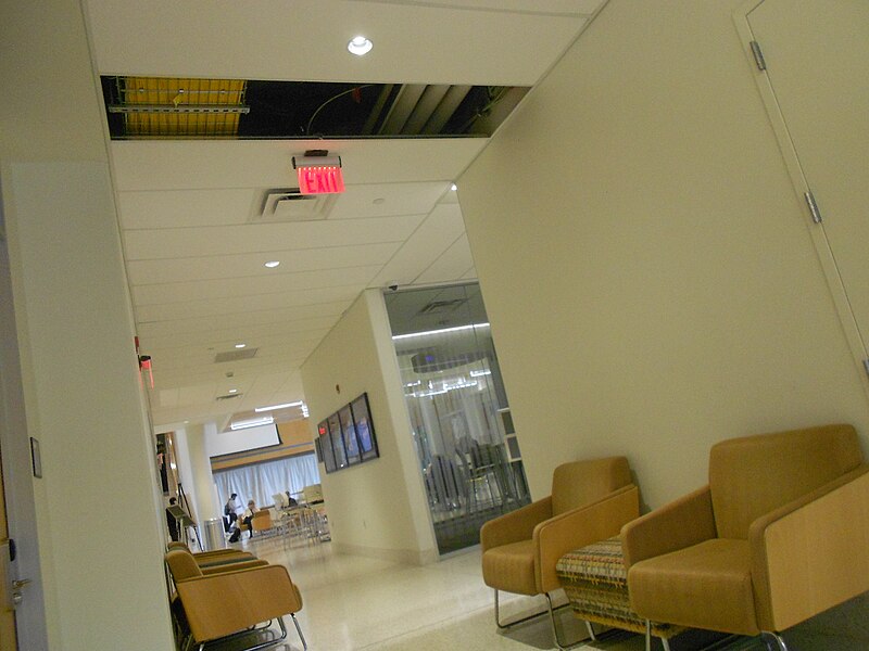 File:Inside the Business Hall rowan university.jpg