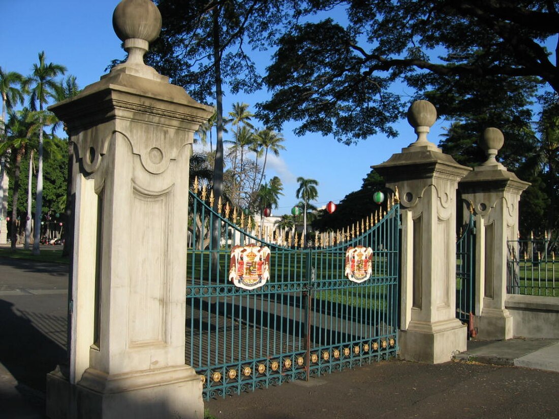 File:Iolani Palace (1317).JPG