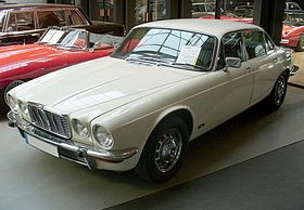 Jaguar XJ Series II.jpg