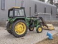 * Nomination John Deere 840 with Stroll ALS 3 front loader --Ermell 07:23, 21 March 2018 (UTC) * Promotion  Support Good quality.--Famberhorst 07:31, 21 March 2018 (UTC)