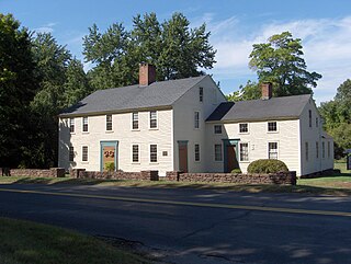 <span class="mw-page-title-main">John Humphrey House (Simsbury, Connecticut)</span> Historic house in Connecticut, United States