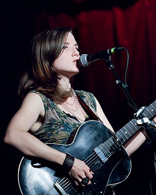 <span class="mw-page-title-main">Jolie Holland</span> American singer and performer