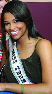 Kamie Crawford American TV host and pageant queen (born 1992)