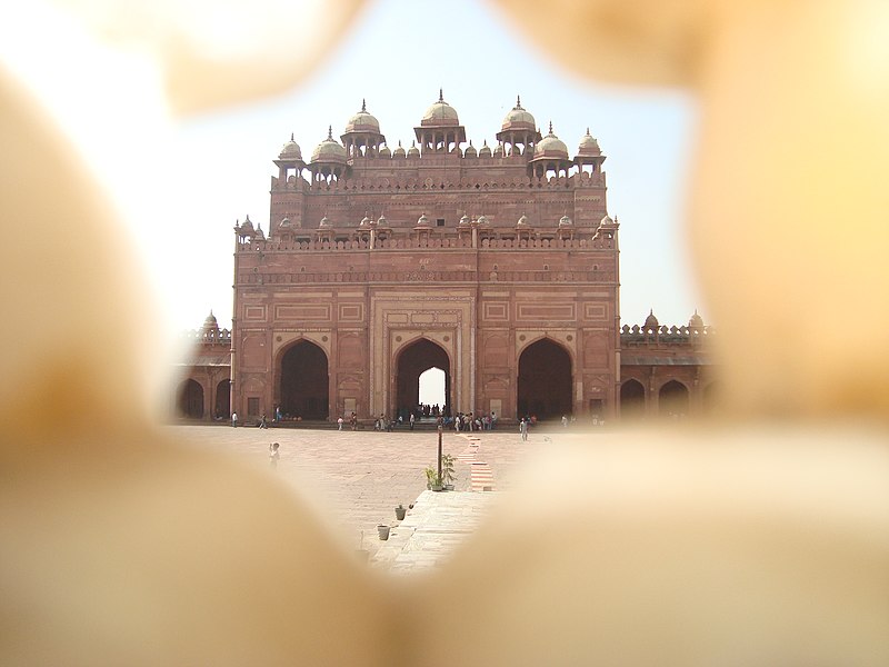 File:King gate Buland darwaza.jpg