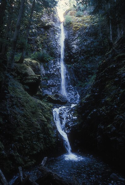 File:LUPIN FALLS, VANCOUVER ISLAND, B.C..jpg