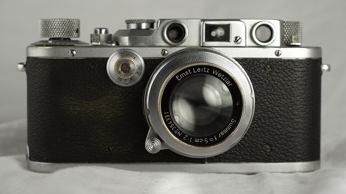 File:Leica-IIIb-front.jpg