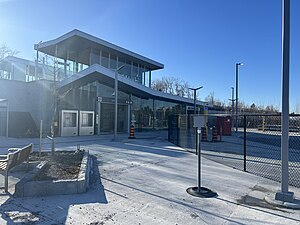 Leitrim O-Train station.jpg