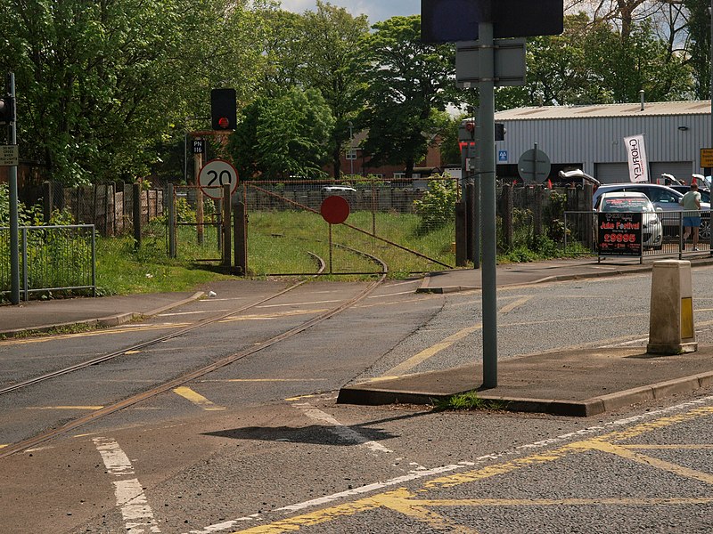 File:Level Crossing Strand Road Nissan Garage Preston - geograph.org.uk - 3977921.jpg