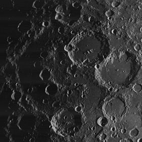 Lunar Orbiter - Imagen de la sonda IV.