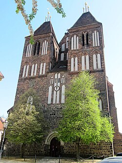 Luckau, St. Nikolai-Kirche.jpg