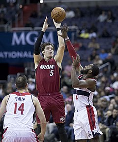 Luke Babbitt (30303258314) .jpg