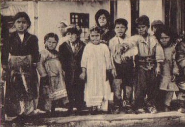 Macedonian Romani children (around 1900)