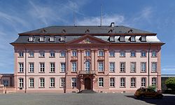 Bygningur hjá landstinginum (Landtag) í høvuðsstaðnum Mainz.