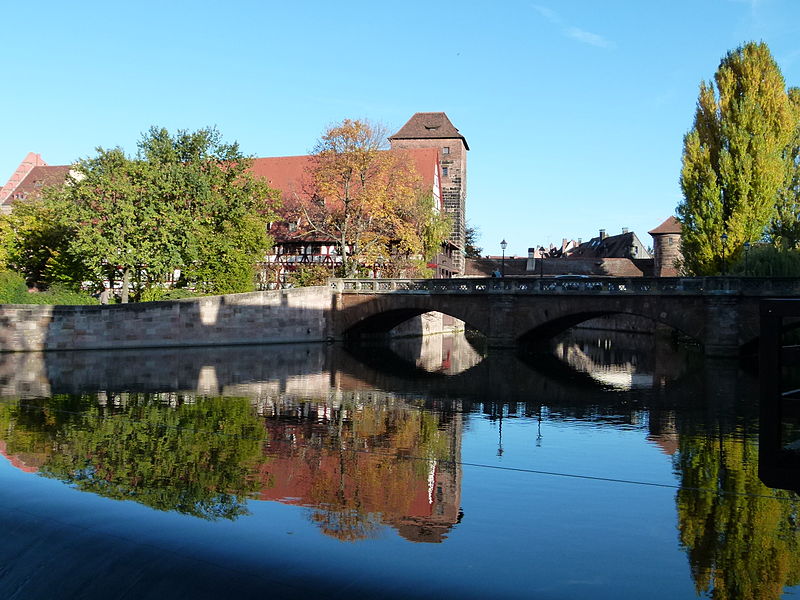 File:Maxbrücke Nürnberg 03.JPG