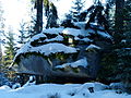 Čeština: Viklan na Medvědí stezce, což je naučná stezka v okrese Prachatice v okrese Prachatice, Jihočeský kraj. English: Rocking Stone on the educational trail Medvědí stezka (Bear Trail), Prachatice District, South Bohemian Region, Czech Republic.