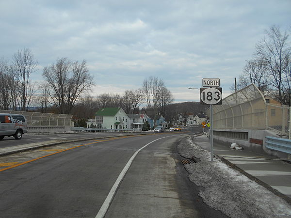 Route 183 heading northbound over the Montclair-Boonton Line in December 2014 after the elimination of the Netcong Circle.