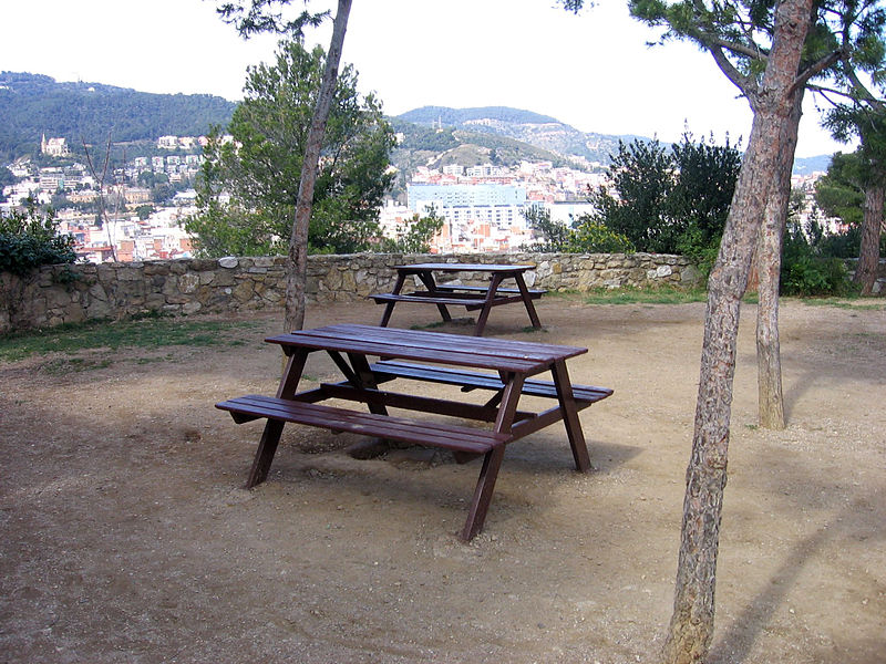 File:Picnic Putget.jpg