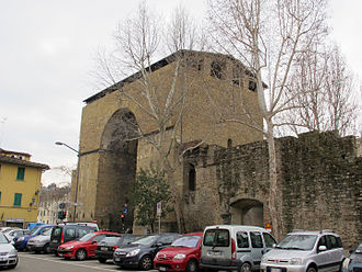 Porta San Frediano, external facade Porta s. frediano, 07.JPG