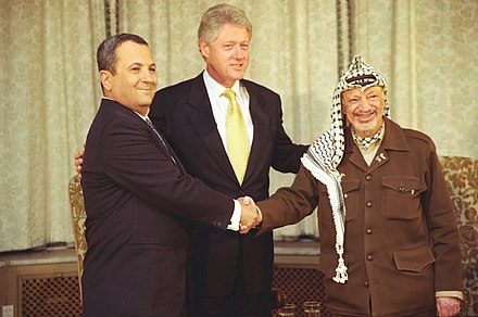 Arafat with Ehud Barak and Bill Clinton at Camp David Summit, 2000