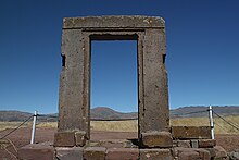 The Gate of the Moon in Tiwanaku Puerta de la Luna - Tiahuanaco (Bolivia).jpg