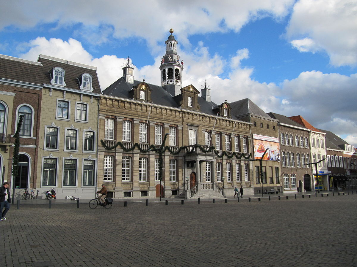 Roermond – Travel guide at Wikivoyage