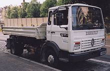 Renault Trucks 220px-Renault_Midliner_S120