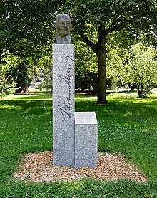 Denkmal für Musil auf dem Cimetière des Rois in Genf (Quelle: Wikimedia)