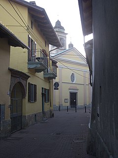 Salerano Canavese Veduta Chiesa.JPG