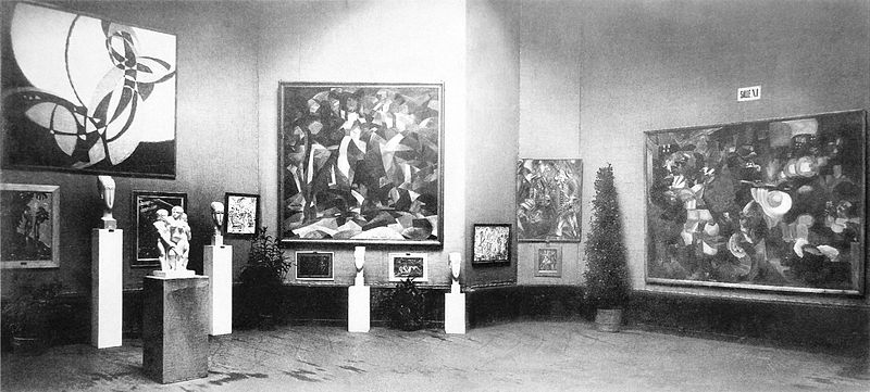 File:Salon d'Automne 1912, Paris, works exhibited by Kupka, Modigliani, Csaky, Picabia, Metzinger, Le Fauconnier.jpg