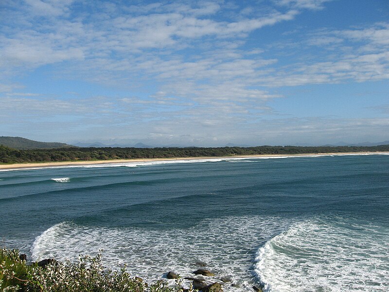 File:Scotts Head Beach2.JPG