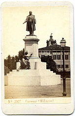 Sommer, Giorgio (1834-1914) - Milano - n. 3927 - Monumento a Cavour - Milano.jpg