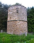 St. Germains Doocot - geograph.org.uk - 171897.jpg